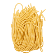 Färsk bigoli-pasta