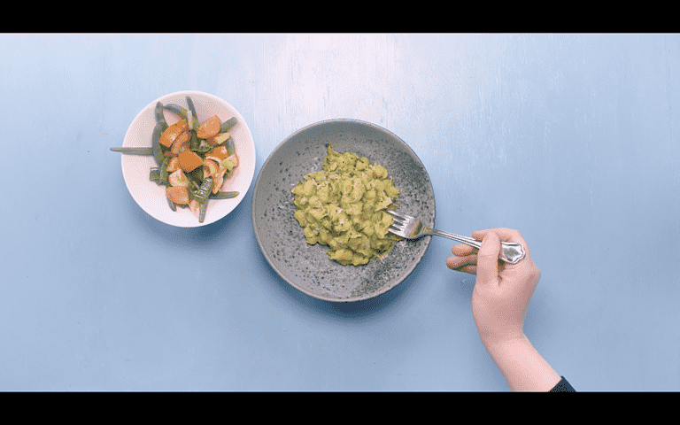 Conchiglioni-pasta med squash, citron og parmesan og broccolisalat