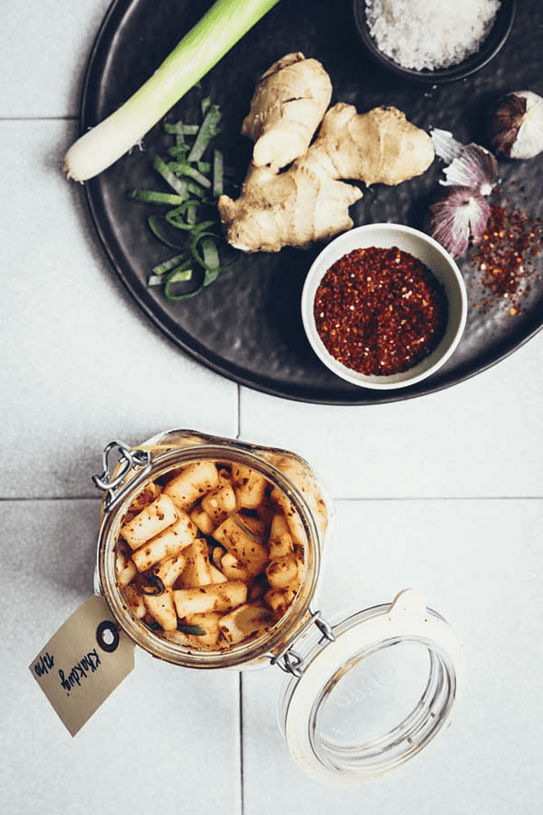 Kkakdugi - Kimchi med kinaradise