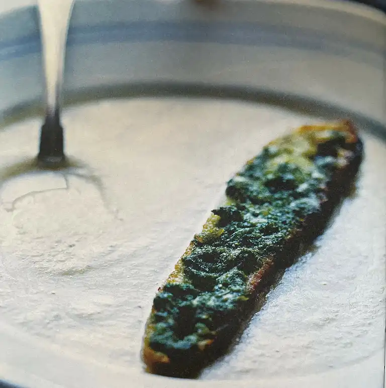 Krydderurtebrød med persillepesto