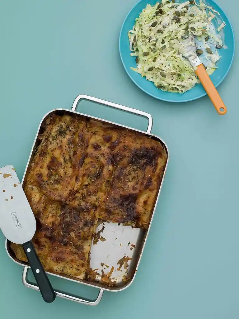 Lasagne med spinat samt kålsalat