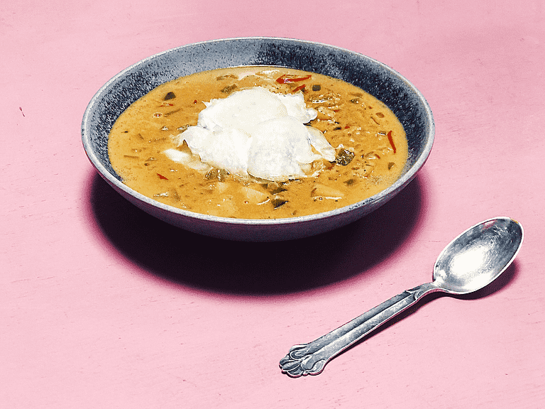 Massaman curry med kokosmælk, five spice og amarant