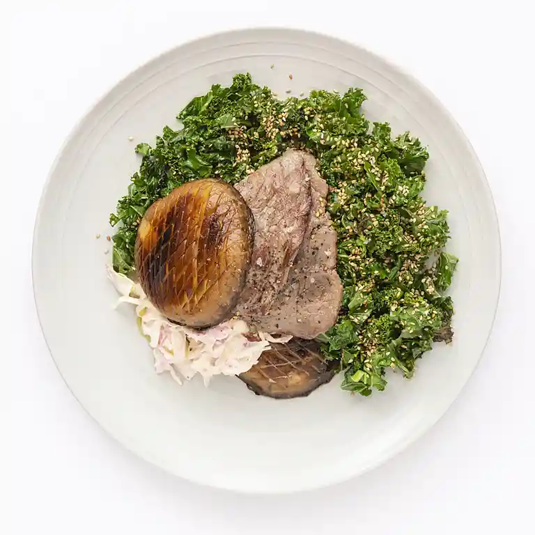 Portobello-burger med hakkebøf og fennikel i creme fraiche