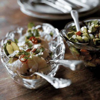Rå torsk med fyldig guacamole