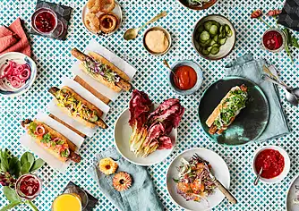 Til 10 portioner: Hotdogs med plantepølser