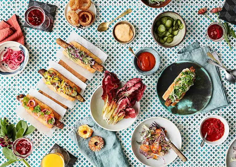 Til 10 portioner: Hotdogs med plantepølser