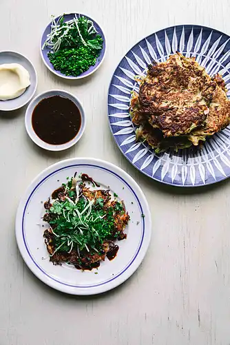 Til 10 portioner: Okonomiyaki