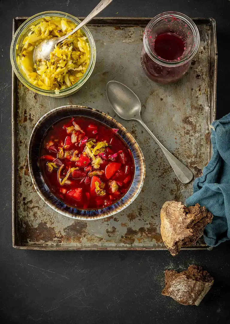 Til 10 portioner: Rødbedesuppe