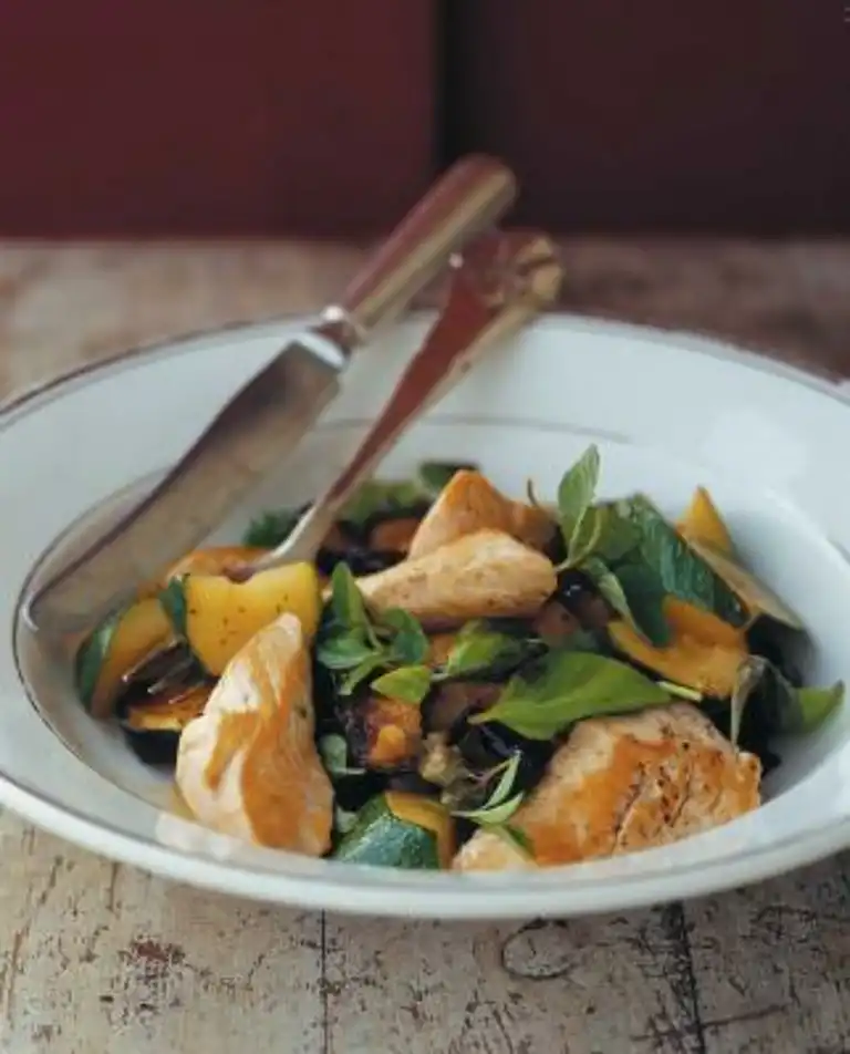 Kyckling med stekt zuccini och aubergine